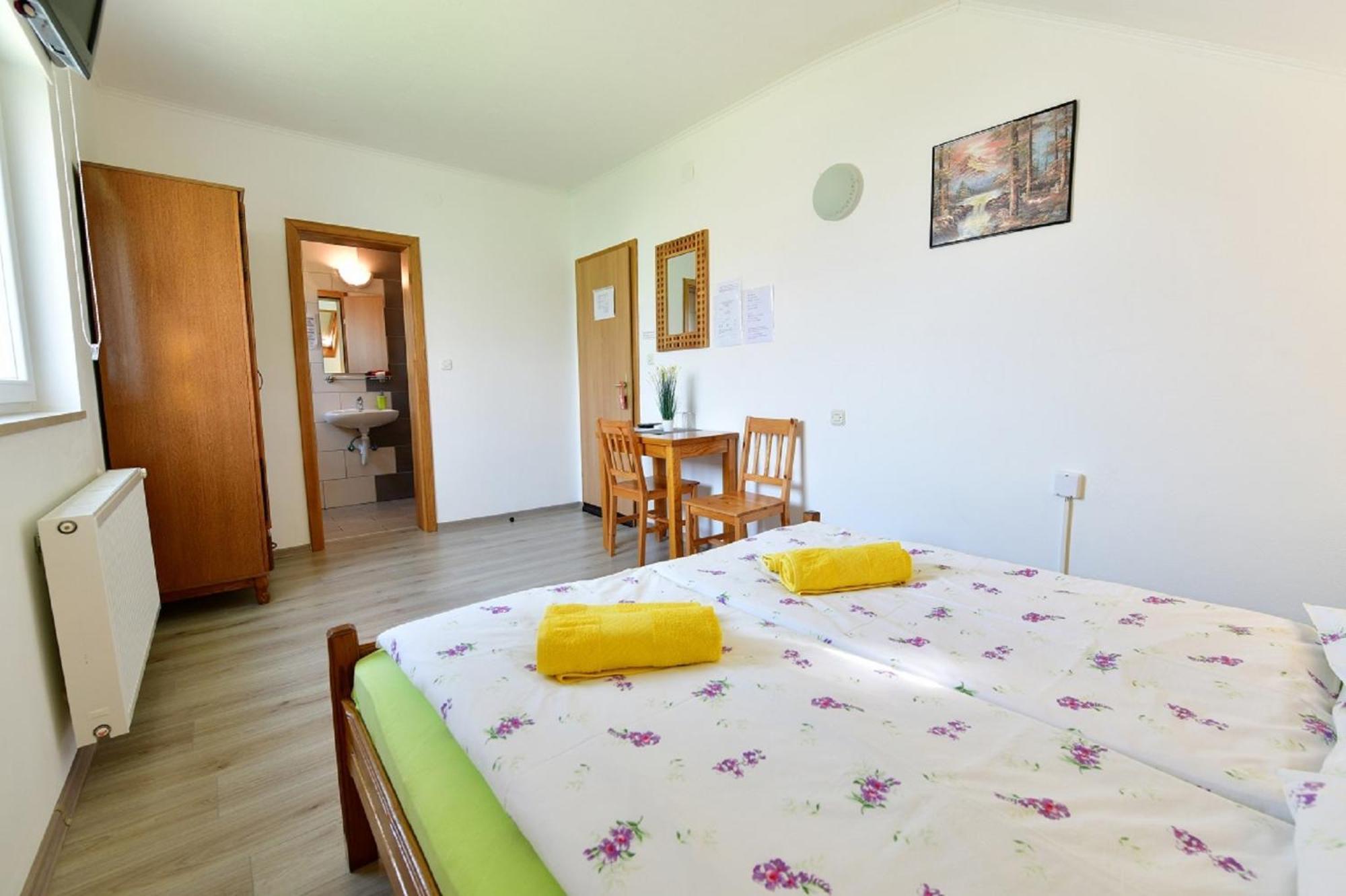 House Bicanic Seliste Dreznicko Exterior foto