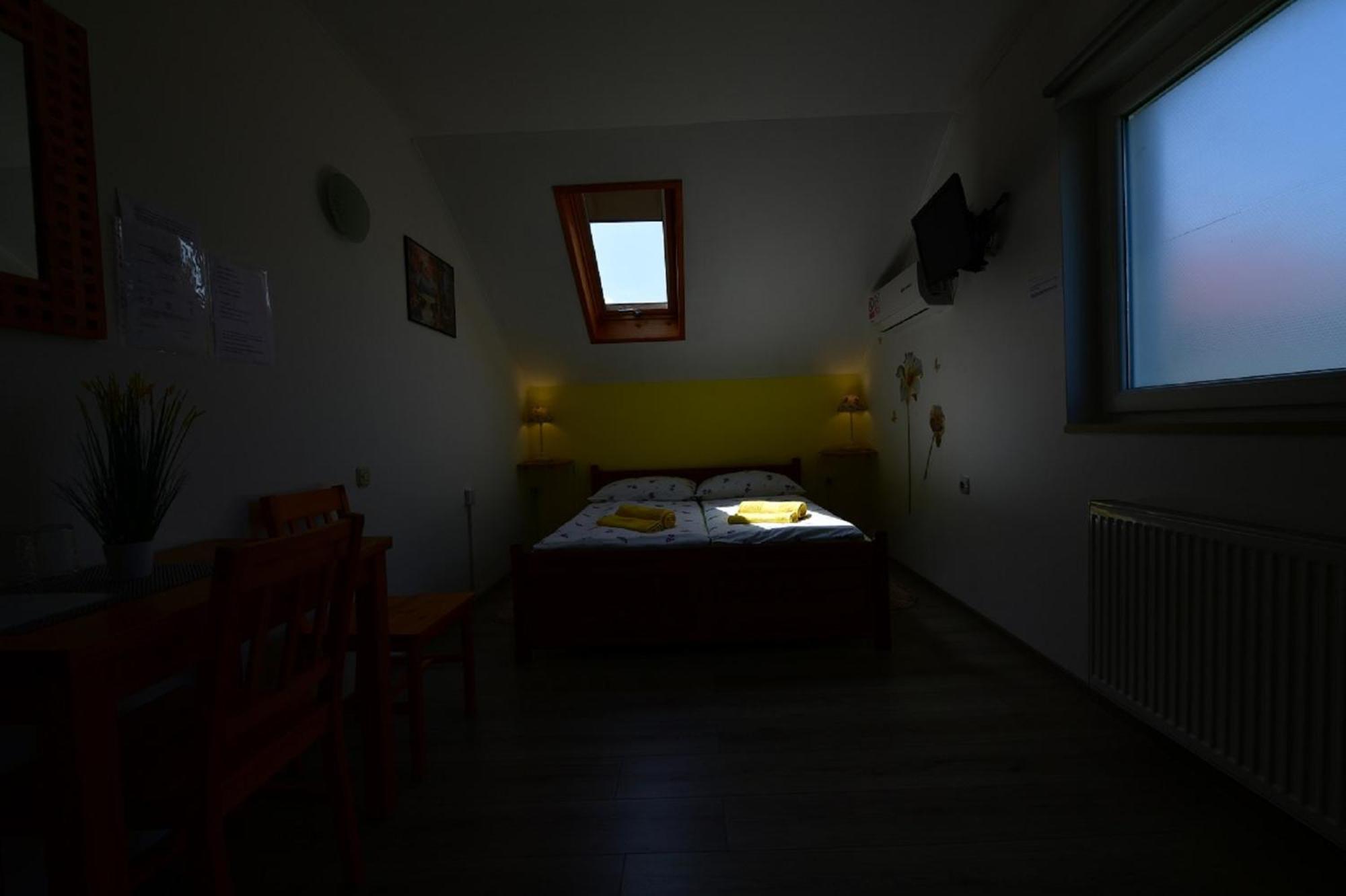 House Bicanic Seliste Dreznicko Exterior foto