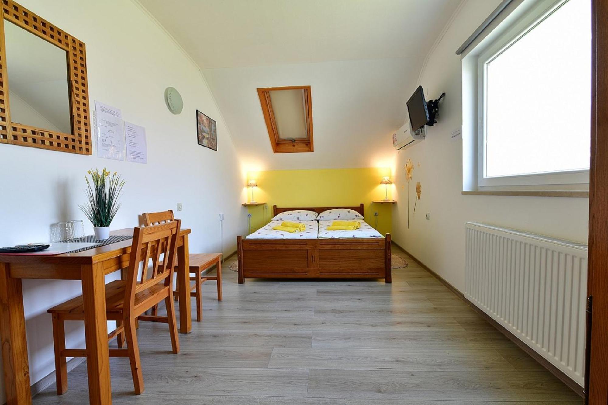 House Bicanic Seliste Dreznicko Exterior foto